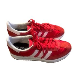 Cloudfoam Red and White Sneakers